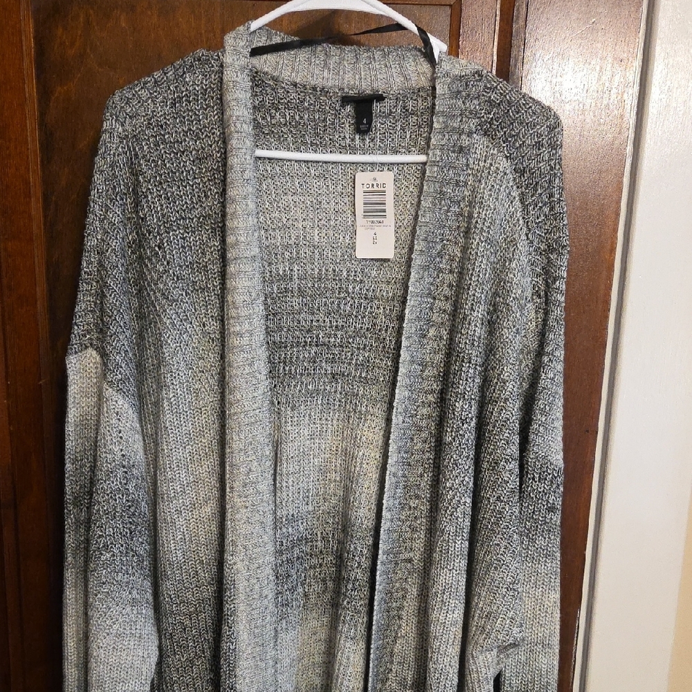 Torrid Women's Cardigan in Black and Gray